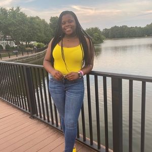 Meet your Posher, Kisha